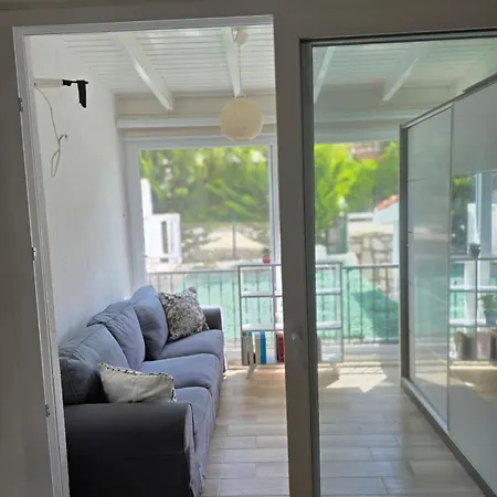 Sevinc Akasya House *