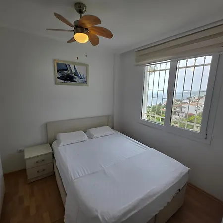 Sevinc Akasya House