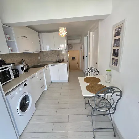 Sevinc Akasya House Apartament