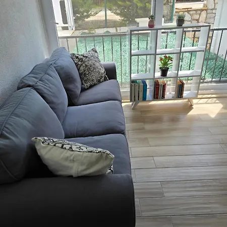 Sevinc Akasya House Apartment