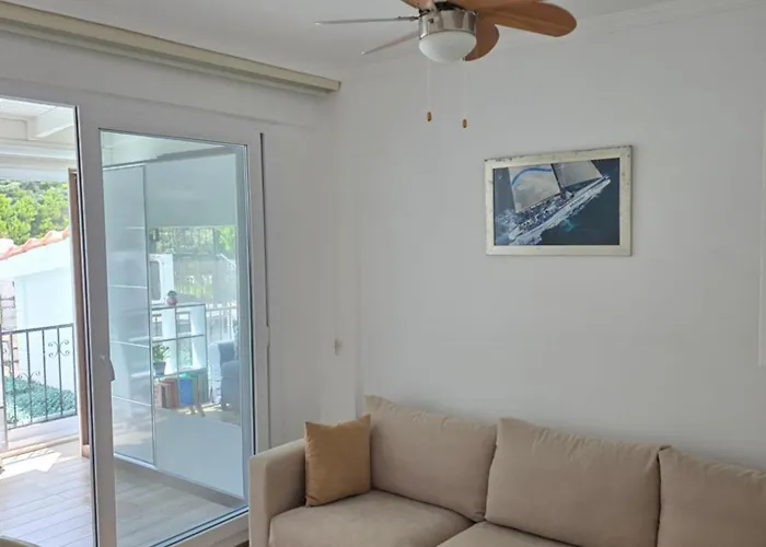 Daire Sevinc Akasya House *